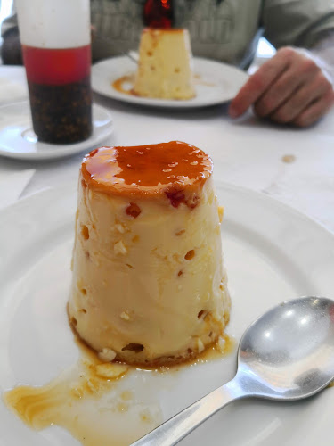 Opinii despre Pregos no Prato în Sintra - Gastronomia e hotelaria