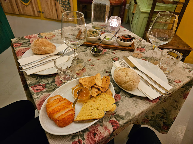 Largo da Severa 1 e 2, Largo Severa 2, 1100-588 Lisboa