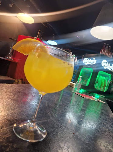 Bar House "cantinho da preta lounge bar "