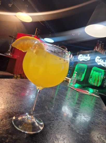 Bar House "cantinho da preta lounge bar "