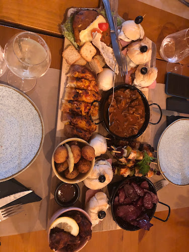 Comments and reviews of 3 Copos - Tapas e Vinhos