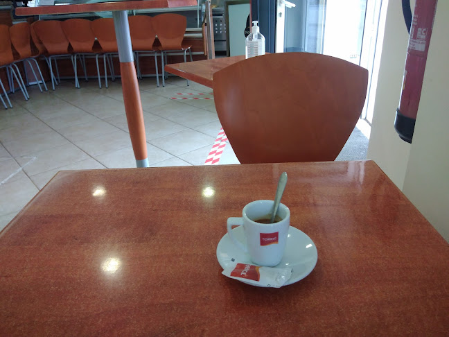 Opinii despre Padaria pastelaria irmãos vilela în Santo Tirso - Gastronomia e hotelaria