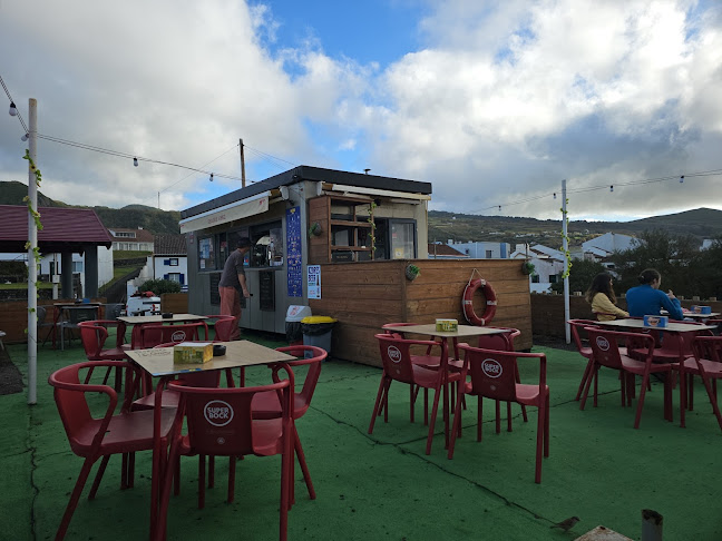 Comentarii opinii despre Sunset Steve's Bar (Piscinas Naturais)