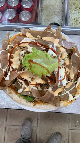 Estrelas kebab e pizzeria - Gastronomia e hotelaria