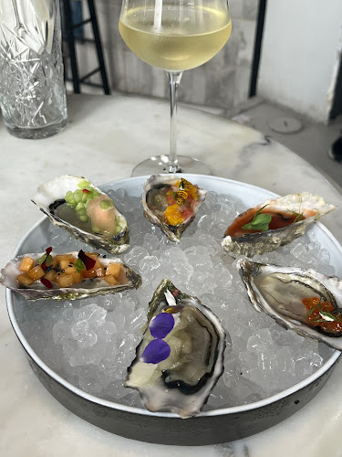 Oyster & Margarita - Gastronomia e hotelaria