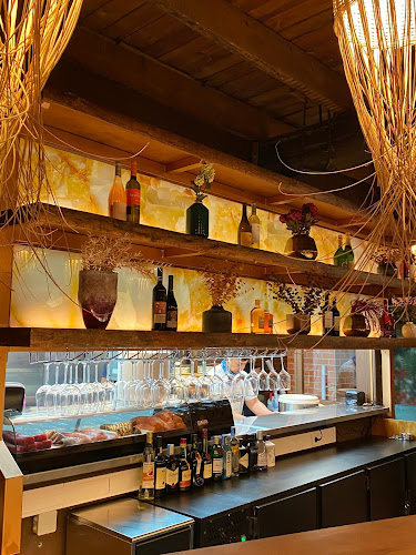 Comentarii opinii despre YÜJIN Sushi (São João da Madeira)