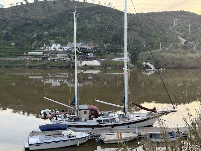 Opinii despre Restaurant Cafe do Cais în Mértola - Gastronomia e hotelaria