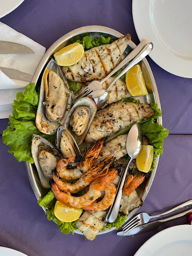 Cavacas Beach Bar - Funchal - Funchal