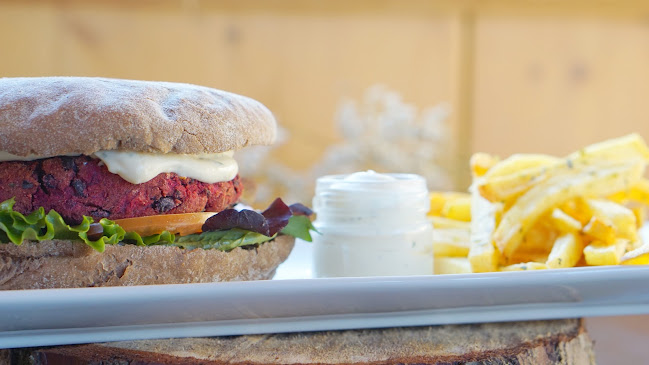 Opinii despre Restaurante Bukubaki în Atouguia da Baleia - Gastronomia e hotelaria