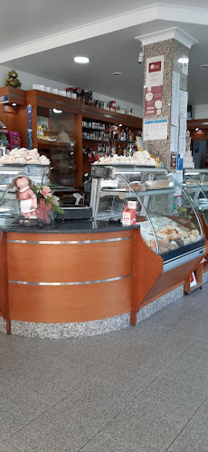 Opinii despre Padaria Pastelaria Flor de Oiã în Oiã - Gastronomia e hotelaria