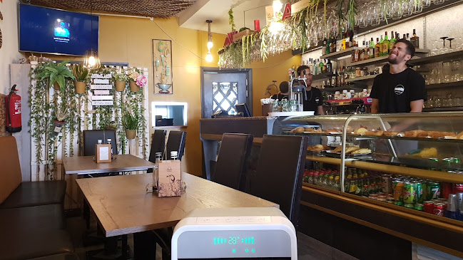Ávila snackbar Open Times