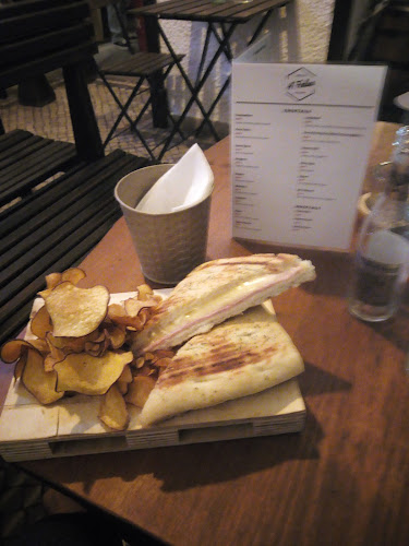 Comentarii opinii despre A Falua