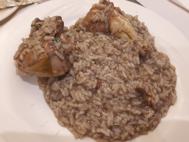 R. Ló Ferreira 239, 4450-177 Matosinhos