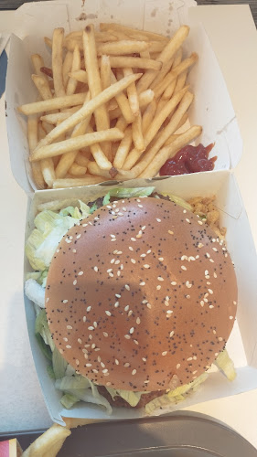 R. dos Trabalhadores do Arco, 4780-424 Santo Tirso