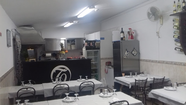 Cafetaria A Curva - Gastronomia e hotelaria