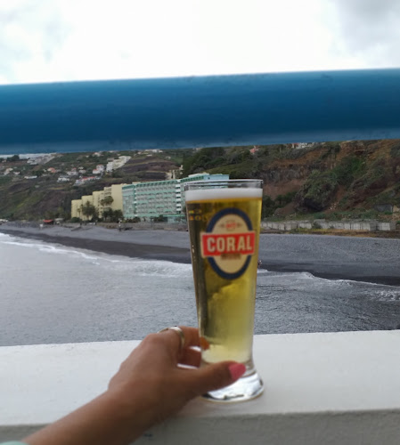 Cavacas Beach Bar - Funchal - Gastronomia e hotelaria