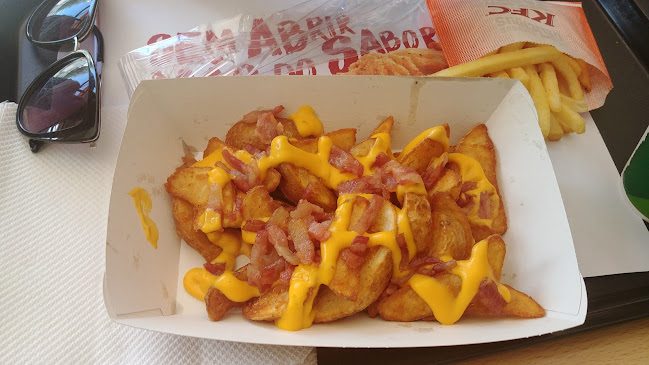KFC Albufeira - Gastronomia e hotelaria