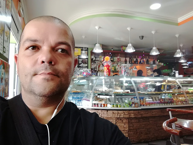 Cafetaria Doces Misturas - Sacavém