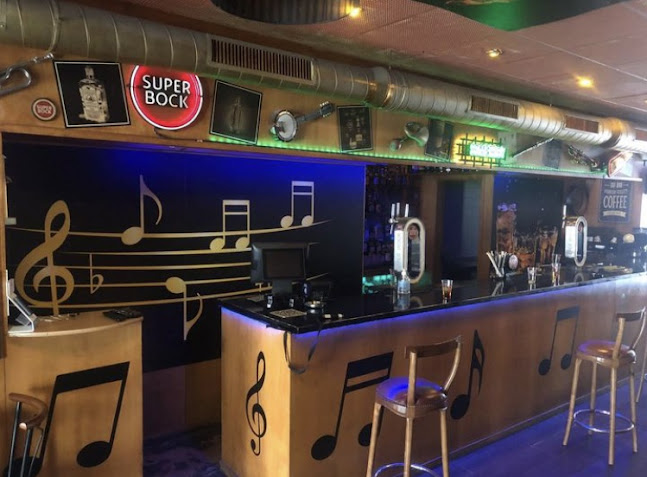 Opinii despre Meia Coroa în Santo Tirso - Gastronomia e hotelaria