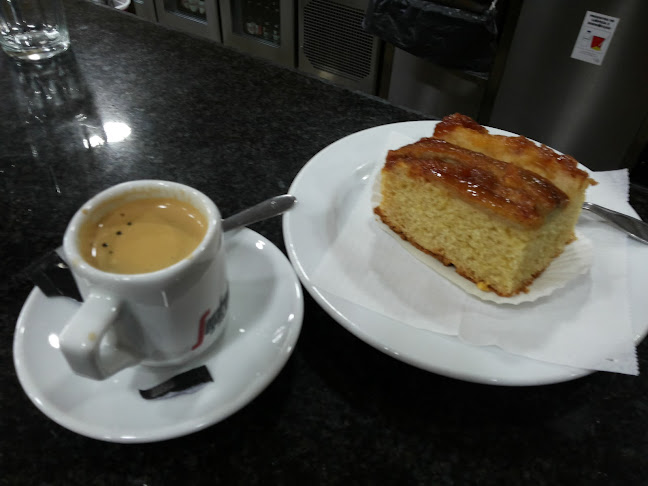 Opinii despre Cafetaria Doces Misturas în Sacavém - Gastronomia e hotelaria