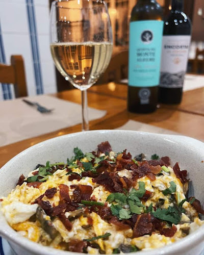 Avenida da Fundação 4, 2805-180 Almada