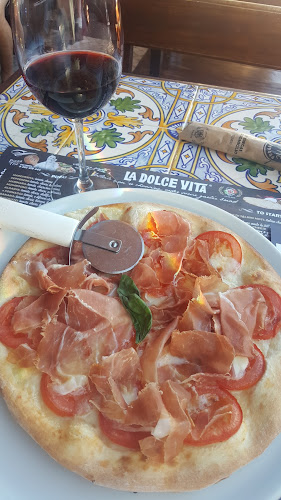 Comentarii opinii despre La Dolce Vita