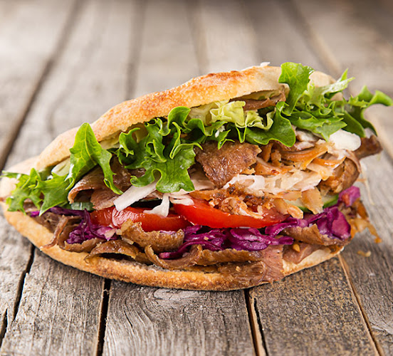 Costa Kebab & Pizzaria - Costa da Caparica