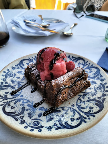 Opinii despre Armazém do Peixe în Vila Nova de Gaia - Gastronomia e hotelaria