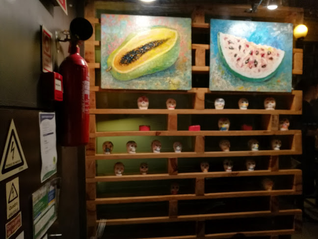 R. de Adolfo Casais Monteiro 135, 4050-101 Porto