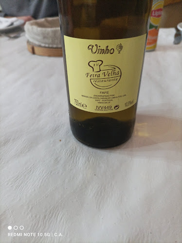https://www.facebook.com/feiravelharestaurante