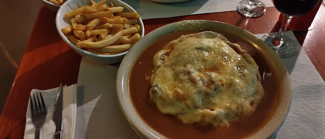 Rua Dr.Aníbal Araújo 30, 4750-109 Arcozelo