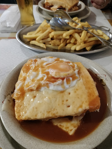 Reviews of A Francesinha in Funchal - Gastronomia e hotelaria
