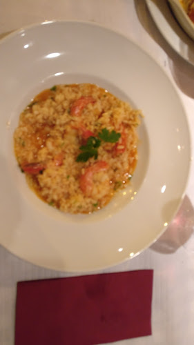 Av. Serpa Pinto 208, 4450-275 Matosinhos