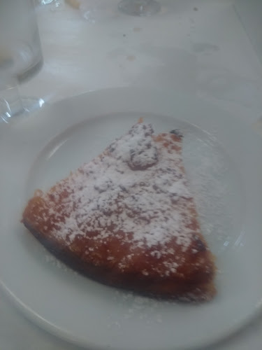 Largo Praça Touros 23, 2080-030 Almeirim