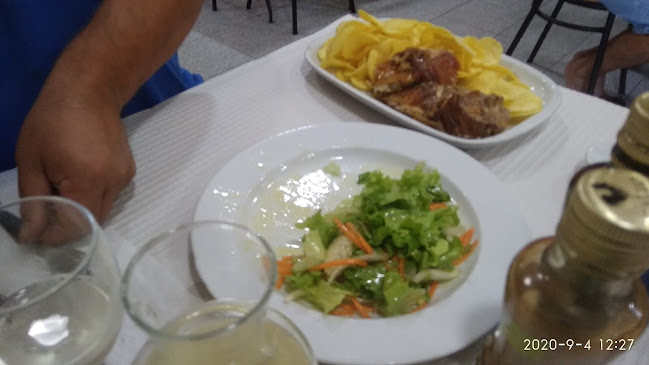 Churrascaria Vila Nova - Frango assado - São João da Madeira