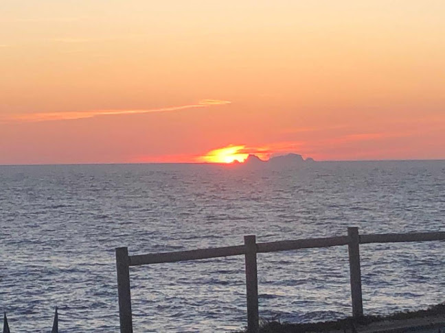Reviews of Clube Amigos do Baleal in Ferrel - Gastronomia e hotelaria