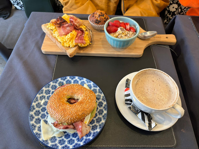 Reviews of Coretto Café e Tortaria in Braga - Gastronomia e hotelaria