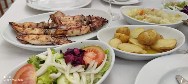 A Pedra Furada Tasca Porto