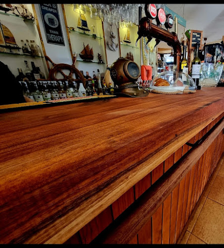 Iate - Gastronomia e hotelaria