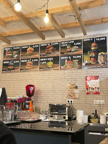 R. Salvador Allende 6 Loja 44, 2685-112 Sacavém