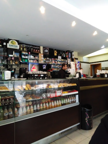 Opinii despre Café Tânger în Porto - Gastronomia e hotelaria