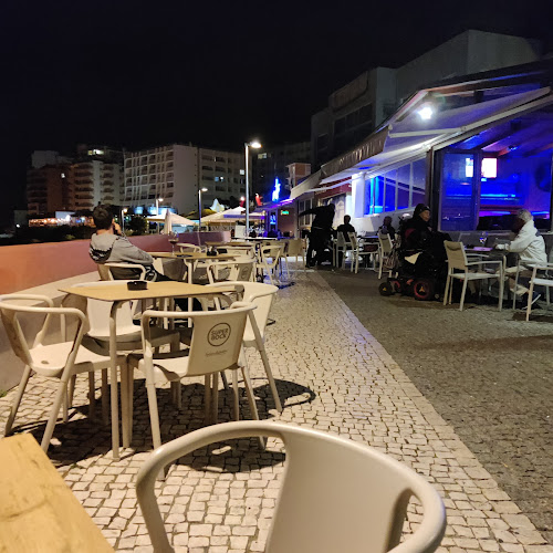 Outro Bar - Gastronomia e hotelaria