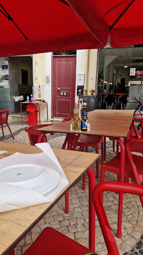 Opinii despre O Mirrita în Almada - Gastronomia e hotelaria