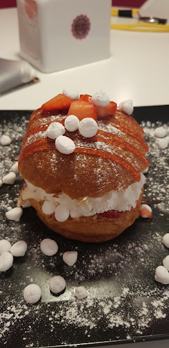 Av. Dom Afonso Henriques 67, 2000-179 Santarém