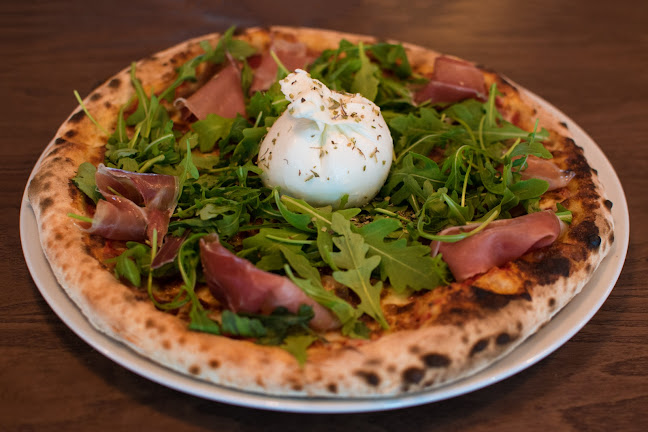 Famiglia Lamana Pizzeria