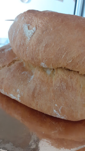 Opinii despre GIGA PÃO PADARIA E PASTELARIA în Chaves - Gastronomia e hotelaria