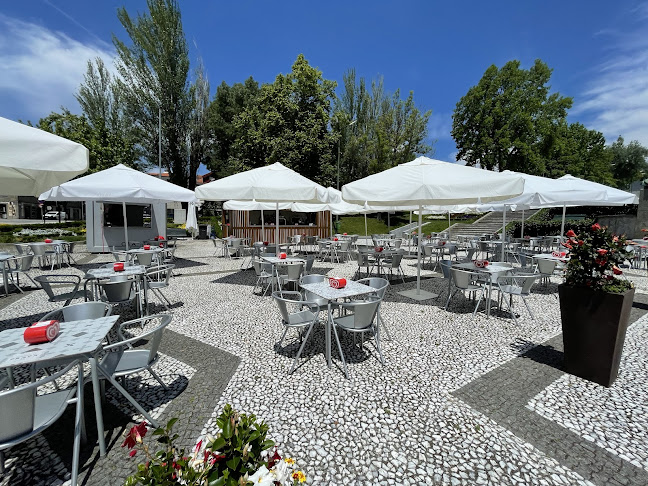 Esplanada da Praça - Felgueiras