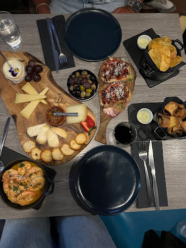 Grau Douro Tapas & Wine Bar - Lisboa