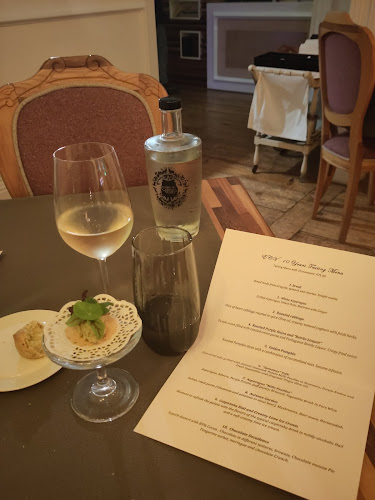 Em Carne Viva - Gastronomia e hotelaria