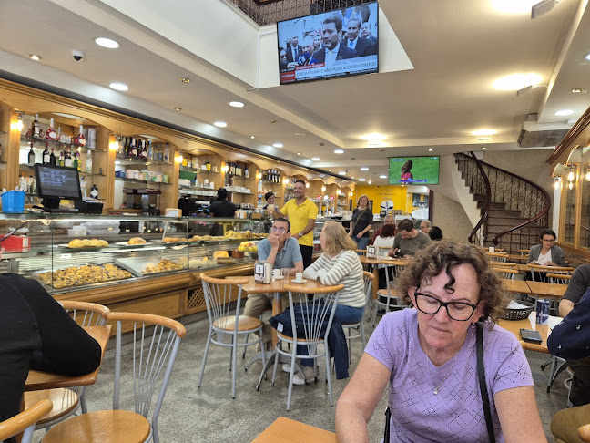 R. Ferreira Borges 35, 3000-180 Coimbra